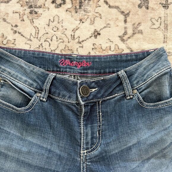 Y2K  studded embroidered jeans by wranglers - Picture 5 of 7